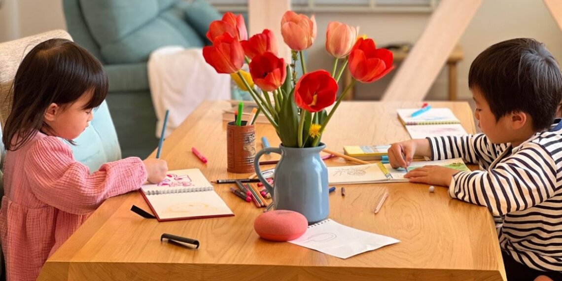 Học ngoại ngữ ở trẻ em